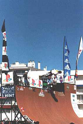BMX sur la rampe